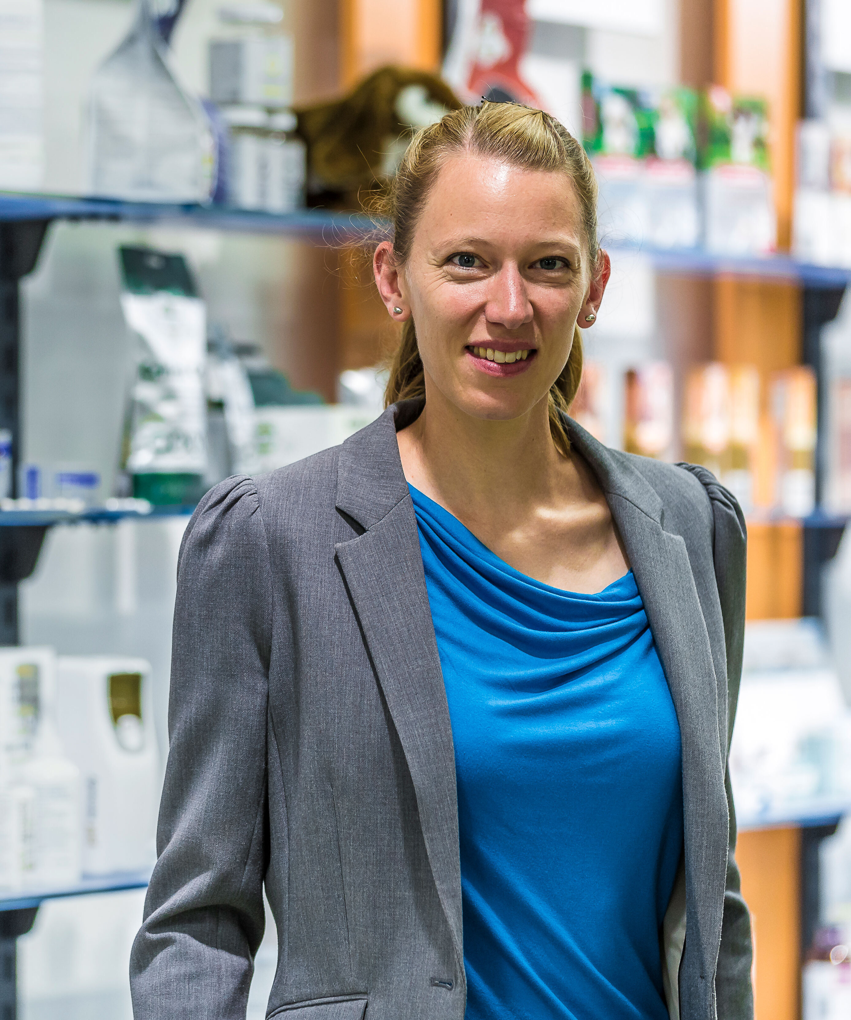 Anita Thurnherr, Produktmanagerin für Tierarzneimittel und Ergänzungsfuttermittel 